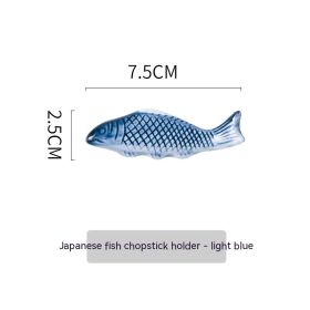 Japanese Ceramic Chopstick Holder For Storing Ceramic Household Utensils (Option: Fish shaped light blue)